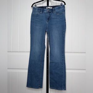 Levi’s Women’s 525 Straight Leg Perfect Jeans